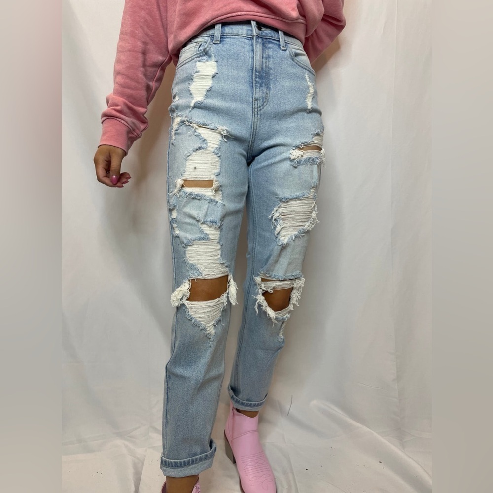 Cello High Rise Destructed Mom Jeans Size 3